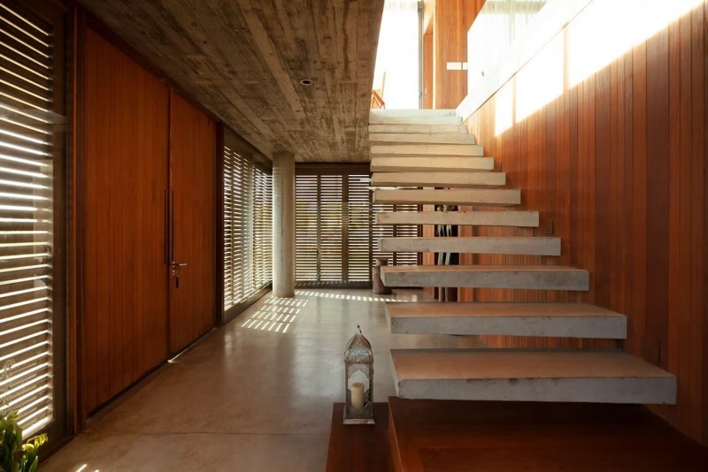 Ici Et La, Arquitectura y Mar